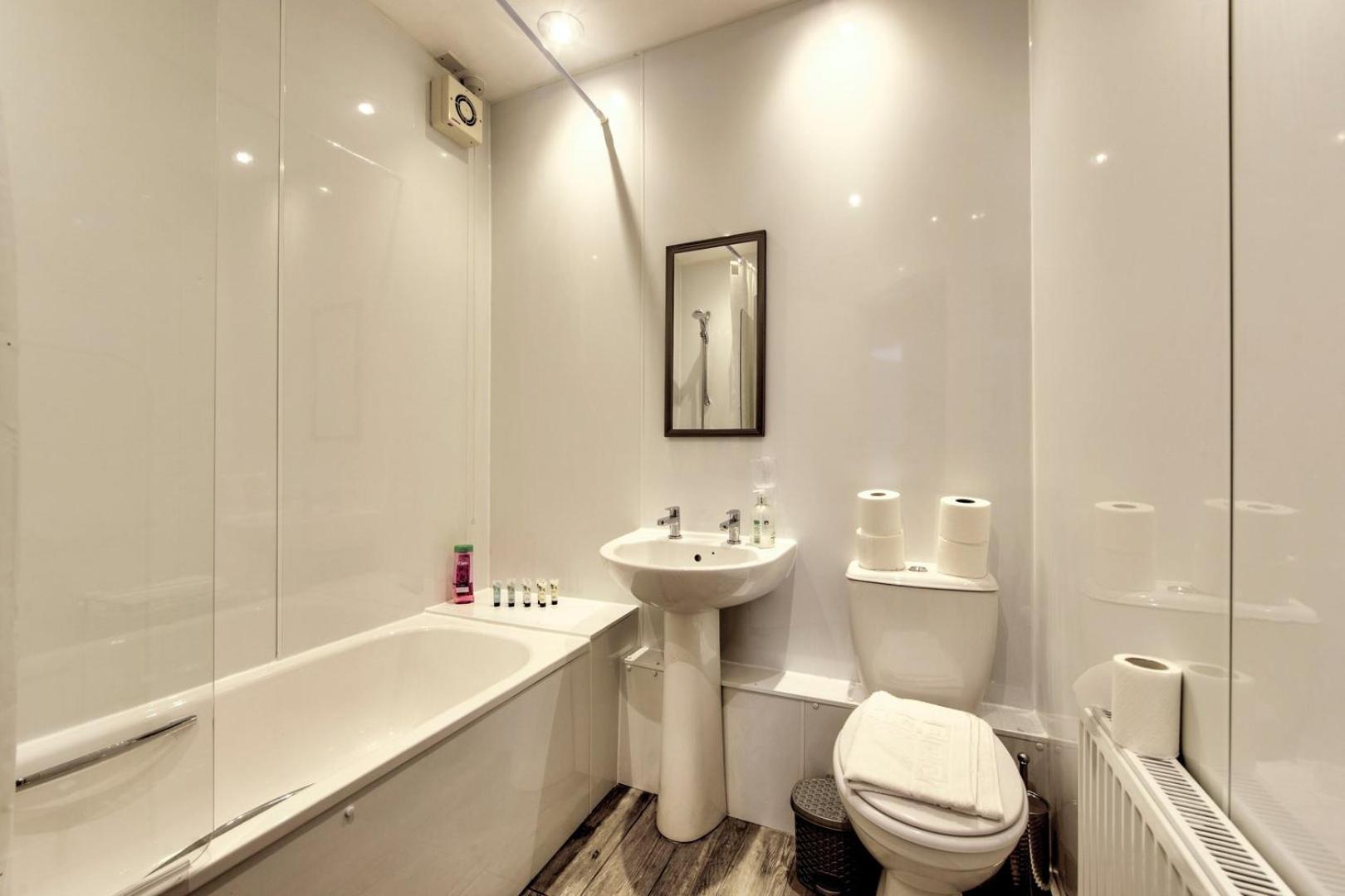 Guestready - Bright & Airy 1Br Flat In Center EDI Exterior photo