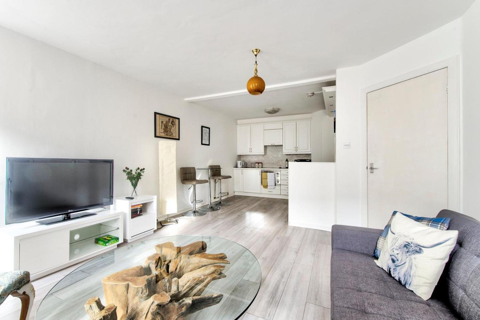 Guestready - Bright & Airy 1Br Flat In Center EDI Exterior photo